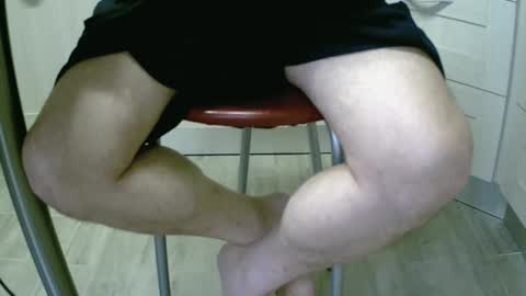 michelclaude online show from October 27, 2025, 9:57 am