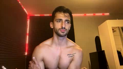 michelemagnetico online show from September 12, 2025, 9:48 pm