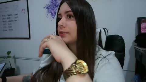 Snapshot of michell_h chatting on March 24, 2026, 2:16 am Nani online show from March 24, 2026, 2:16 am