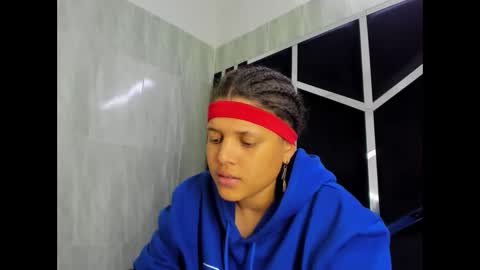 Snapshot of michell_rs chatting on February 18, 2025, 10:27 am michell_rs online show from February 18, 2025, 10:27 am