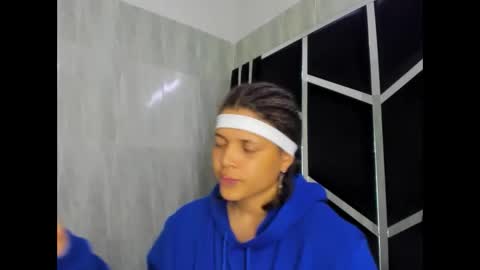 Snapshot of michell_rs chatting on March 2, 2025, 3:45 am michell_rs online show from March 2, 2025, 3:45 am