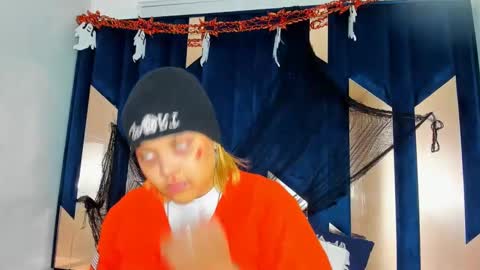 Snapshot of michell_rs chatting on November 1, 2025, 4:36 am michell_rs online show from November 1, 2025, 4:36 am