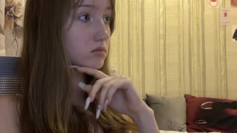 michelle_neely online show from October 11, 2025, 9:35 pm