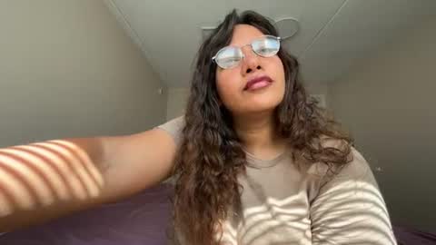 Anne Michelle online show from July 23, 2026, 6:50 pm