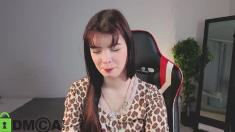 Snapshot of michelle_vasquez chatting on May 23, 2026, 10:36 pm Michelle online show from May 23, 2026, 10:36 pm