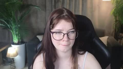 Snapshot of michelle_vasquez chatting on June 6, 2026, 12:38 am Michelle online show from June 6, 2026, 12:38 am