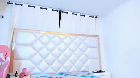 michelleblair1 online show from June 6, 2026, 12:43 pm