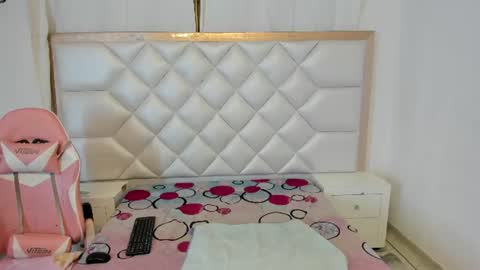 michelleblair1 online show from July 27, 2026, 1:07 pm