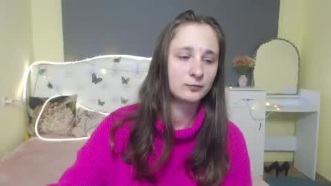 Snapshot of michellee11 chatting on April 21, 2026, 11:38 am Michel online show from April 21, 2026, 11:38 am