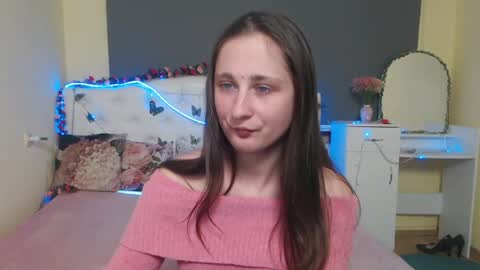 Snapshot of michellee11 chatting on April 29, 2026, 12:20 pm Michel online show from April 29, 2026, 12:20 pm