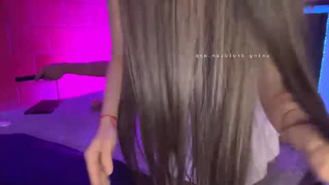 michellepetitte online show from February 5, 2026, 12:15 am