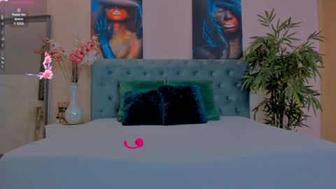 michellereys online show from January 31, 2025, 8:12 pm