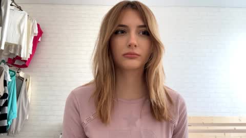 Jenny online show from April 3, 2026, 9:07 am