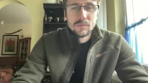 Snapshot of michgabo chatting on December 1, 2025, 9:47 am michgabo online show from December 1, 2025, 9:47 am