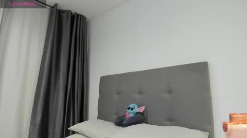 Snapshot of michi_luck_ chatting on May 27, 2026, 11:57 pm Lizeth Your love online show from May 27, 2026, 11:57 pm