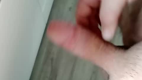 miciak18 online show from December 10, 2024, 9:33 am