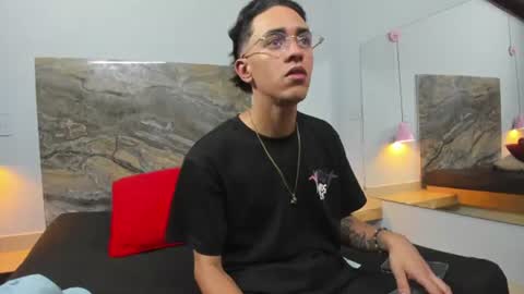 mick_lollipopp online show from July 15, 2026, 3:56 am