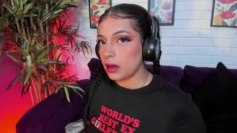 Micki online show from March 17, 2026, 11:02 am