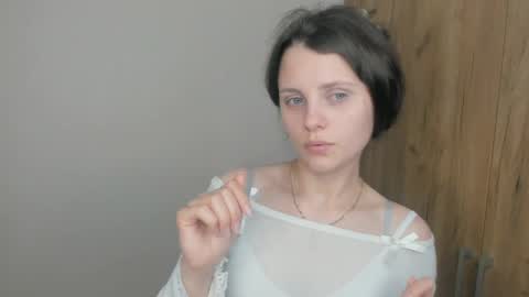 Snapshot of mickieschappert chatting on May 30, 2026, 9:23 pm Candyyy online show from May 30, 2026, 9:23 pm
