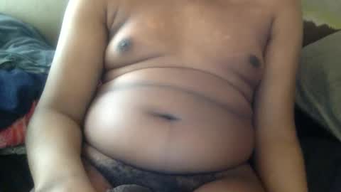 Snapshot of mickkzzx chatting on April 5, 2026, 12:02 pm mickkzzx online show from April 5, 2026, 12:02 pm