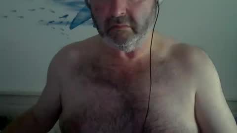 Snapshot of midhir chatting on February 2, 2025, 8:30 pm kike online show from February 2, 2025, 8:30 pm