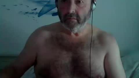 Snapshot of midhir chatting on February 10, 2025, 6:35 pm kike online show from February 10, 2025, 6:35 pm