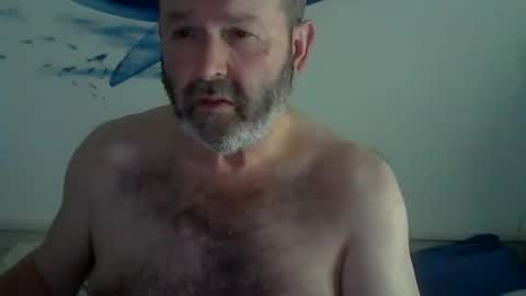 Snapshot of midhir chatting on February 11, 2025, 9:35 pm kike online show from February 11, 2025, 9:35 pm