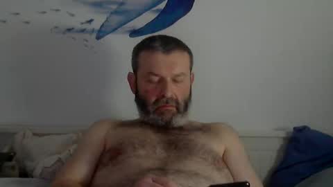 Snapshot of midhir chatting on February 21, 2025, 7:43 pm kike online show from February 21, 2025, 7:43 pm