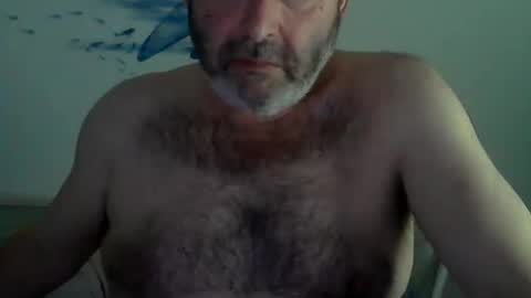 Snapshot of midhir chatting on March 12, 2025, 3:51 pm kike online show from March 12, 2025, 3:51 pm