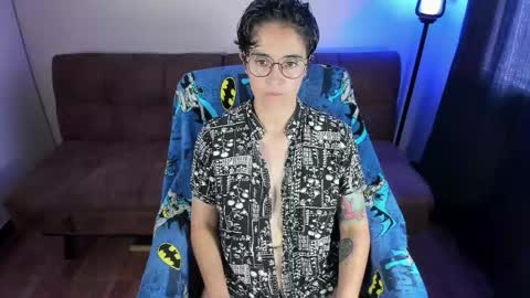 Blue online show from February 24, 2026, 3:21 pm