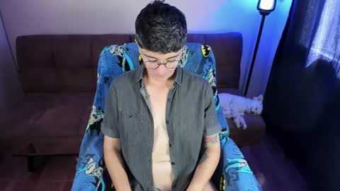 Blue online show from February 26, 2026, 3:22 pm