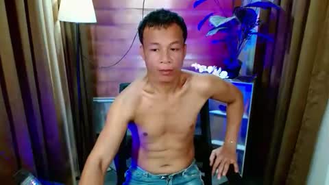Snapshot of midnight_cum021725 chatting on May 6, 2026, 8:30 am Dave online show from May 6, 2026, 8:30 am