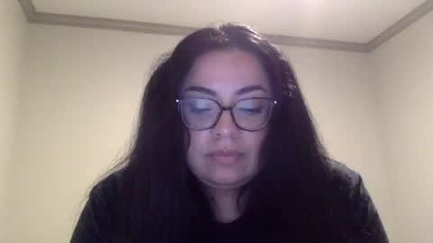 Snapshot of midnightbruja111 chatting on March 30, 2026, 2:45 am midnightbruja111 online show from March 30, 2026, 2:45 am