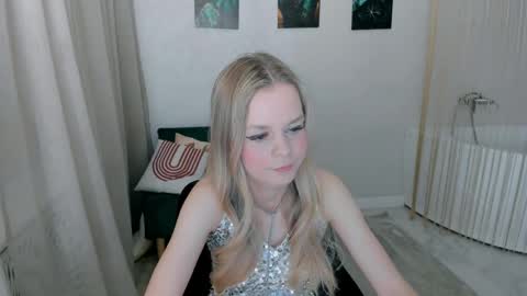 Snapshot of midnighteaura chatting on May 31, 2026, 7:26 pm midnighteaura online show from May 31, 2026, 7:26 pm
