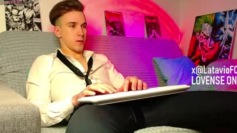 Snapshot of midnighter__ chatting on May 28, 2026, 1:36 am Alexey or just Alex online show from May 28, 2026, 1:36 am