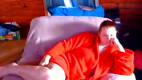Snapshot of midnightsun0927 chatting on May 22, 2026, 11:32 pm MidnightSun online show from May 22, 2026, 11:32 pm