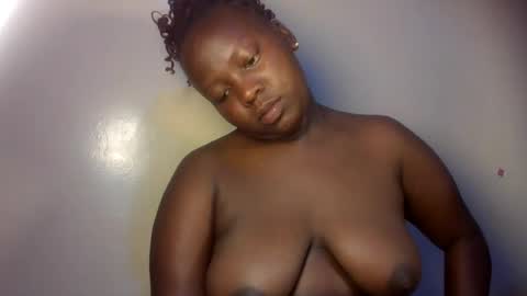 midnightt_curves online show from July 25, 2026, 6:44 am