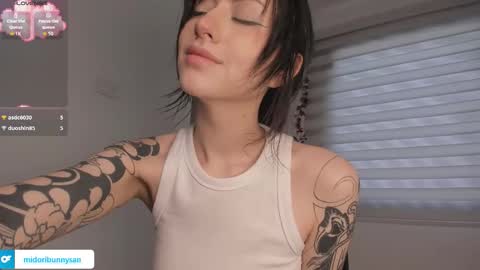 Snapshot of midori__san chatting on October 1, 2025, 2:34 pm midori__san online show from October 1, 2025, 2:34 pm