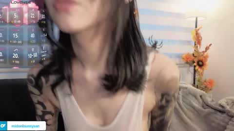 Snapshot of midori__san chatting on October 27, 2025, 8:46 pm midori__san online show from October 27, 2025, 8:46 pm