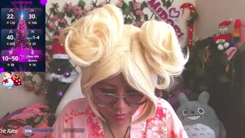 Midori 7u7 online show from December 14, 2024, 9:35 pm