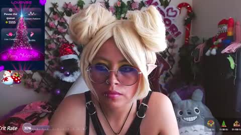 Midori 7u7 online show from December 20, 2024, 5:51 pm