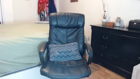 MidsummerNightsDream online show from December 23, 2024, 6:58 pm