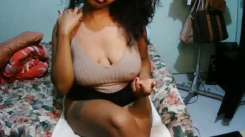 Snapshot of miel_07 chatting on March 12, 2026, 6:25 pm miel_07 online show from March 12, 2026, 6:25 pm