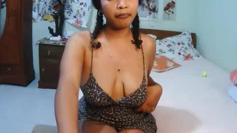 Snapshot of miel_07 chatting on May 5, 2026, 12:57 pm miel_07 online show from May 5, 2026, 12:57 pm
