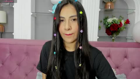 Snapshot of miel_latina chatting on June 4, 2026, 2:01 pm miel online show from June 4, 2026, 2:01 pm