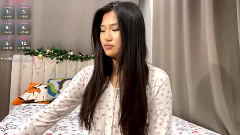 Mia online show from February 10, 2026, 5:39 pm