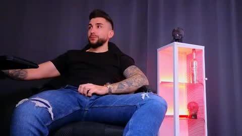 MightyAaron online show from February 11, 2025, 3:40 pm