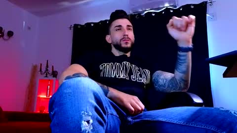 MightyAaron online show from September 24, 2025, 6:28 am