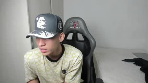 Miguel Hernandez online show from December 5, 2025, 12:30 am