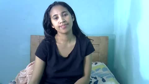 mihpretties online show from July 25, 2026, 6:49 pm